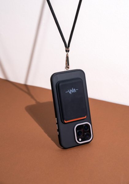 بند موبایل مقاوم مناسب جلوگیری از افتادن گوشی